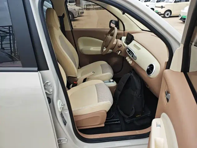 Wuling Hongguang Mini EV — Фото автомобиля 24
