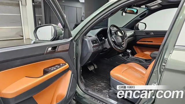 KG_Mobility_Ssangyong Rexton Новый Rexton Sport Khan Дизель 2.2 2WD — Фото автомобиля 10