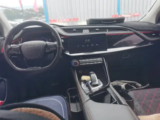 Dongfeng Fengshen AX7 — Фото автомобиля 9