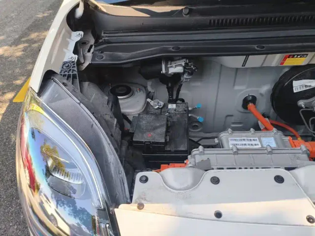 Wuling Hongguang Mini EV — Фото автомобиля 21