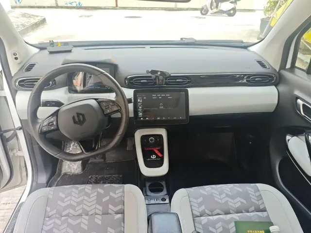 Leapmotor Leapmotor T03 2022 Star Diamond Edition — Фото автомобиля 6