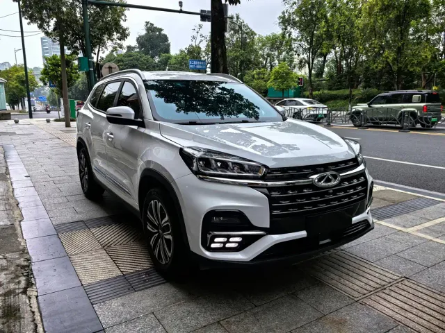 Chery Tiggo 8 2021 Kunpeng Edition 290TGDI Auto Wind Chasing+ — Фото автомобиля 3