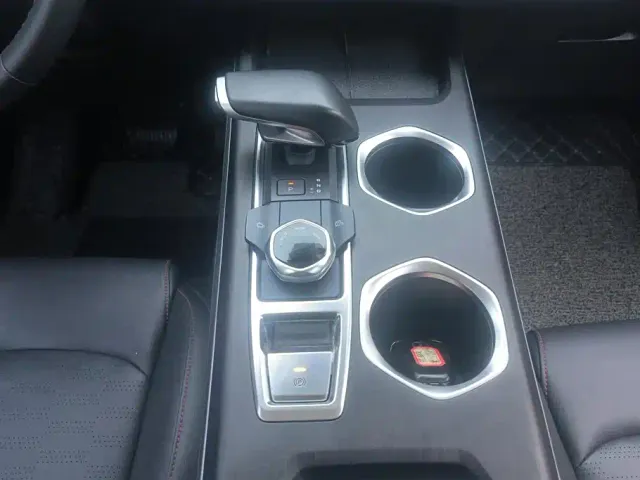 Changan CS55 Plus — Фото автомобиля 16