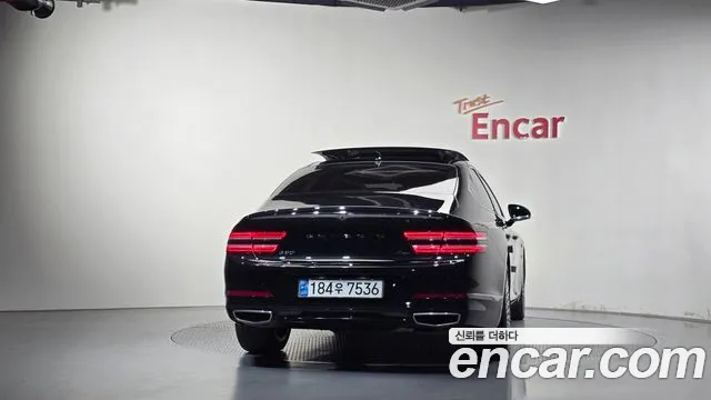 Genesis G80 RG3 — Фото автомобиля 4