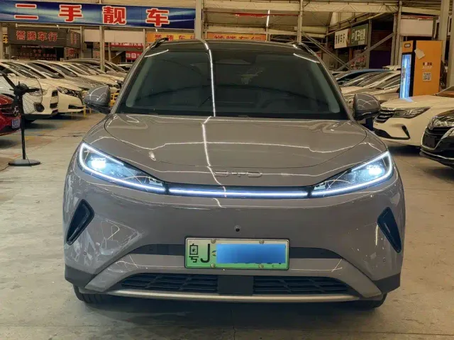 Фотография автомобиля — BYD Sealion 05 EV