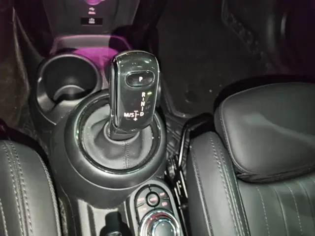 MINI Hatch — Фото автомобиля 13