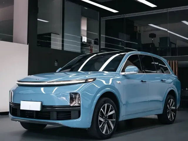 Фотография автомобиля — Li Auto L8