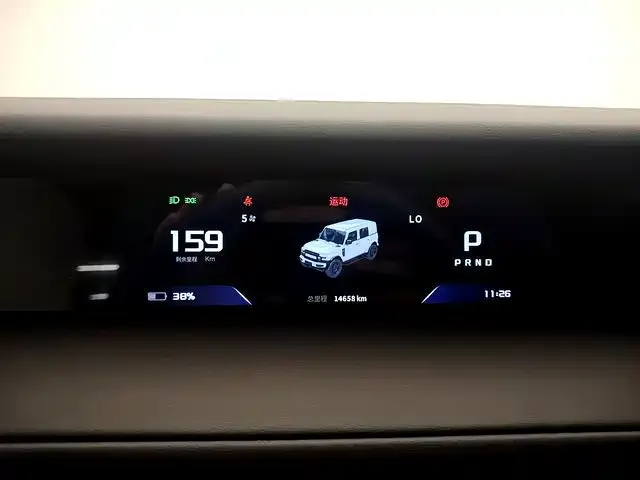 iCAR V23 — Фото автомобиля 10