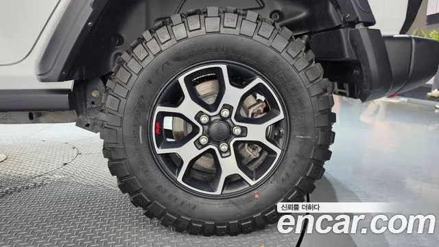 Jeep Wrangler JL — Фото автомобиля 20