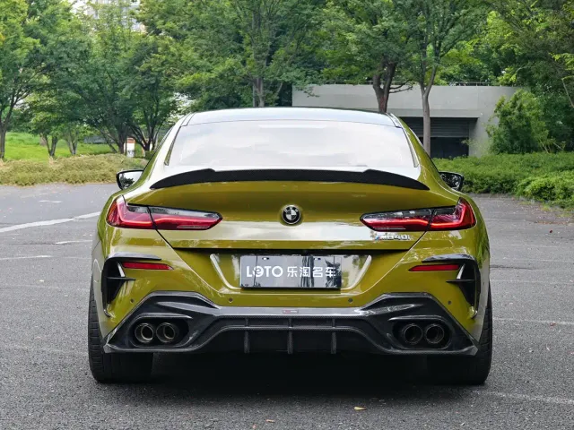 BMW 8 Series — Фото автомобиля 2