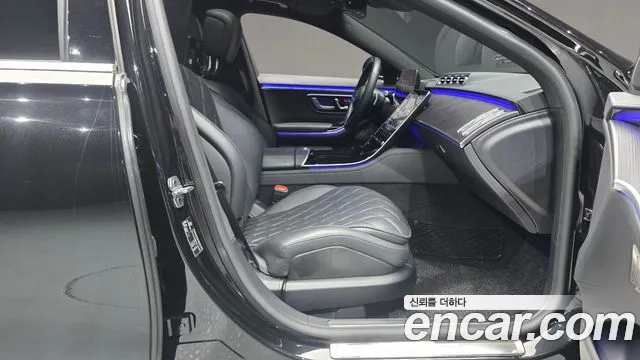 Mercedes-Benz S-Class — Фото автомобиля 23