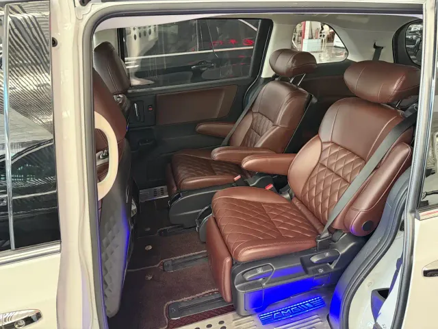 Honda Odyssey — Фото автомобиля 9