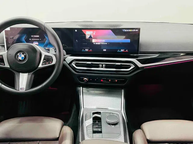 BMW 3 Series — Фото автомобиля 11