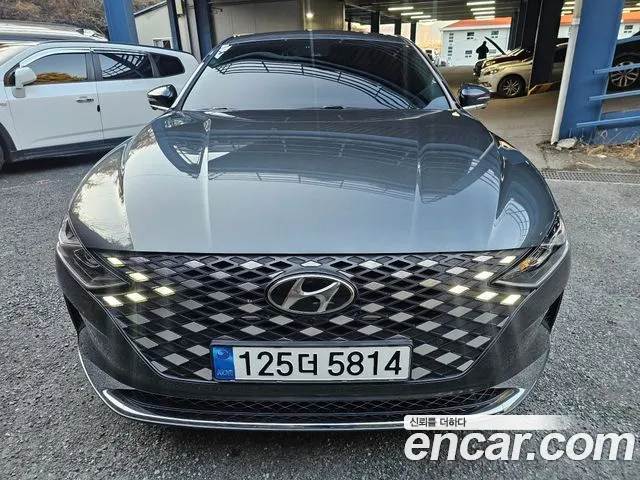 Фотография автомобиля — Hyundai Grandeur
