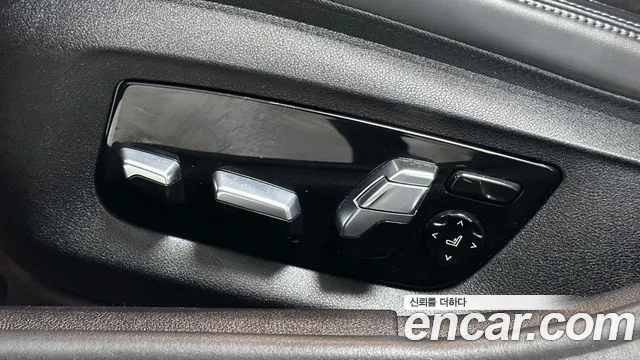 BMW 5 Series G30 — Фото автомобиля 15