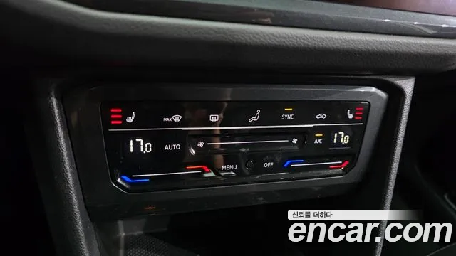Volkswagen Tiguan Tiguan 2 поколение 2.0 TDI Premium — Фото автомобиля 16