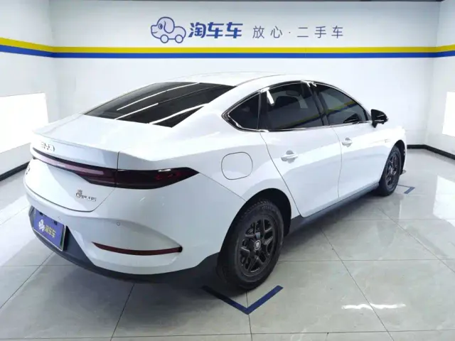 BYD Qin PLUS — Фото автомобиля 3