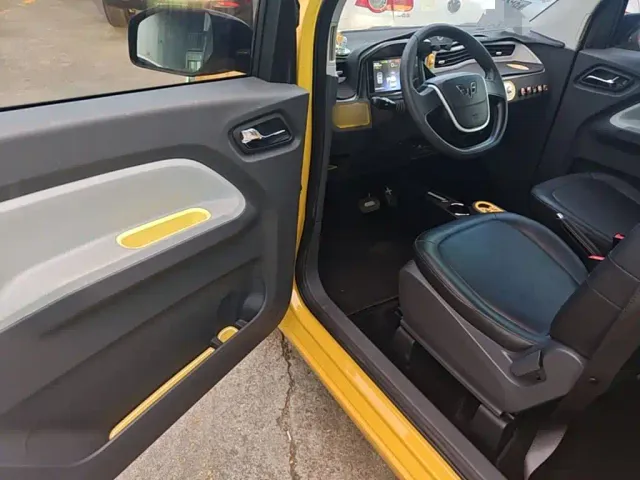 Wuling Hongguang Mini EV — Фото автомобиля 15