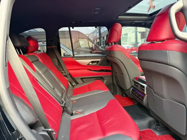 Lexus LX — Фото автомобиля 11