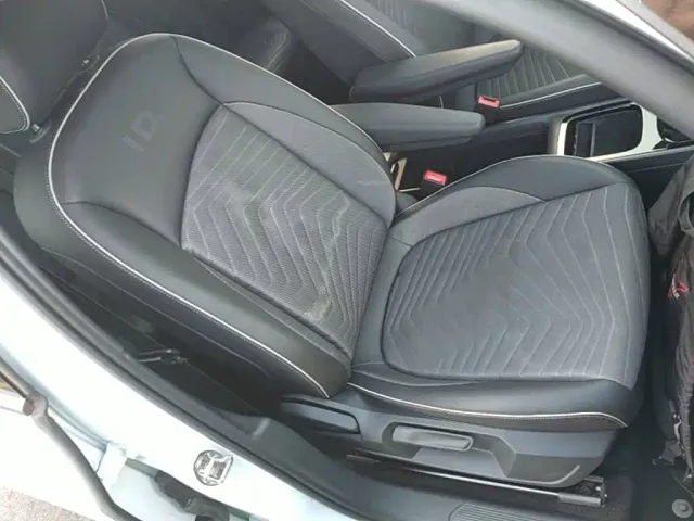 Volkswagen ID.3 — Фото автомобиля 24