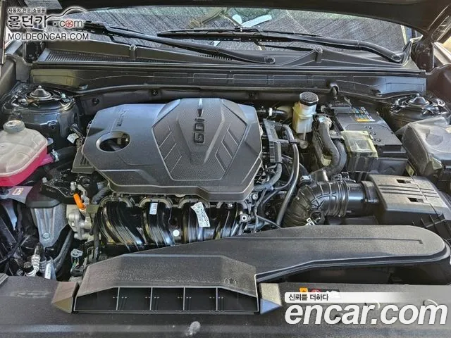 Hyundai Grandeur Grandeur (GN7) 2.5 Бензин 2WD — Фото автомобиля 6
