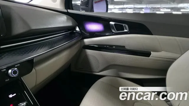 Kia Canival Carnival 4 поколение Бензин 7 мест Hi-Limousine — Фото автомобиля 18