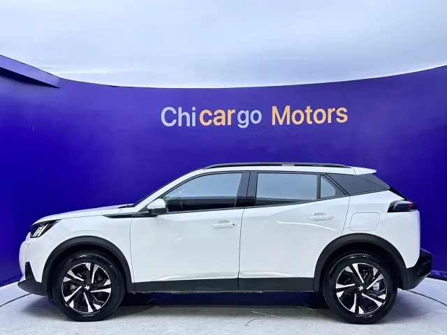 Peugeot 2008 — Фото автомобиля 3