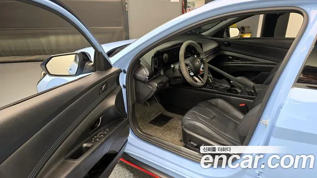 Hyundai AVANTE — Фото автомобиля 10