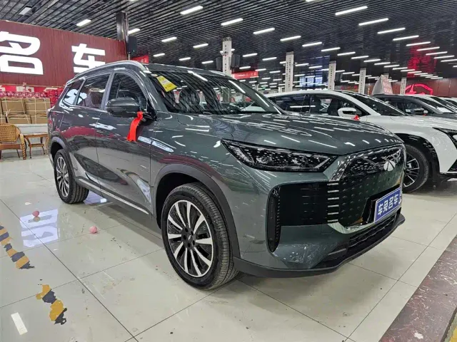 Chery Fengyun T8 — Фото автомобиля 9