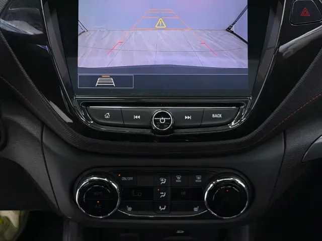 Chevrolet Trailblazer — Фото автомобиля 16