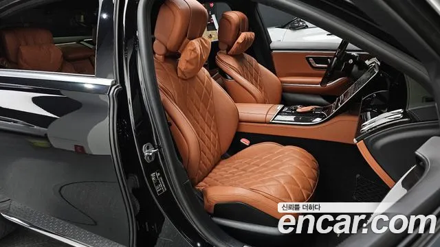 Mercedes-Benz S-Class — Фото автомобиля 5