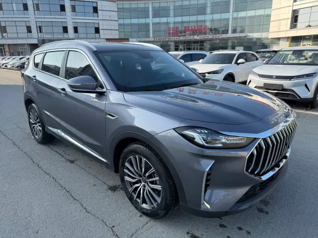Jetour X70 Plus — Фото автомобиля 3