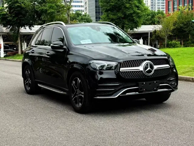 Mercedes-Benz GLE-Class — Фото автомобиля 3