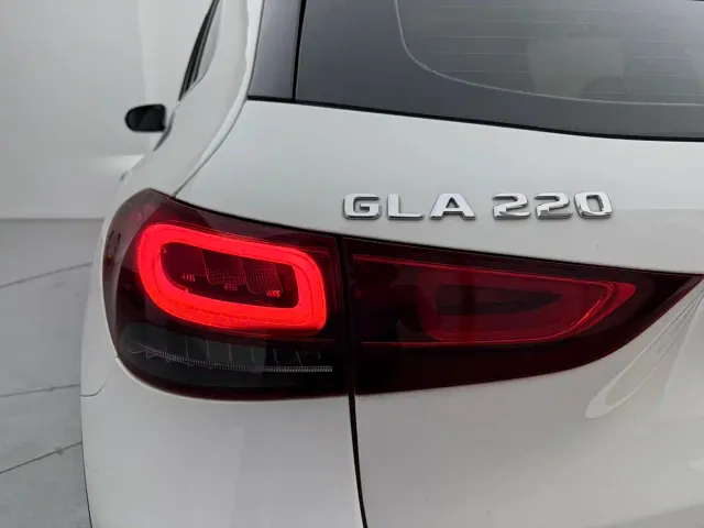 Mercedes-Benz GLA-Class — Фото автомобиля 23