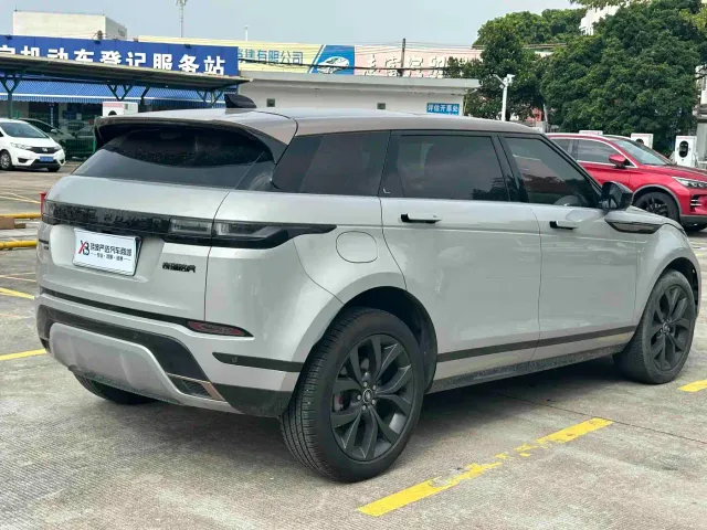 Land Rover Range Rover Evoque — Фото автомобиля 9