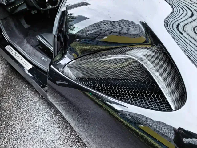 Ferrari SF90 — Фото автомобиля 14