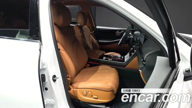 Genesis GV80 — Фото автомобиля 11