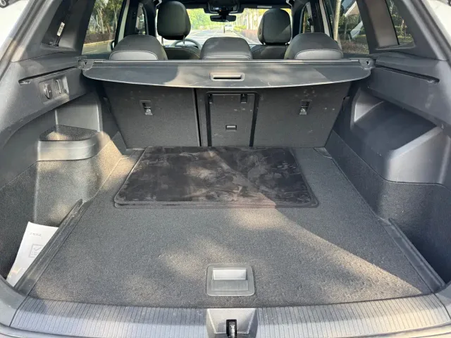 Volkswagen Tiguan L — Фото автомобиля 10