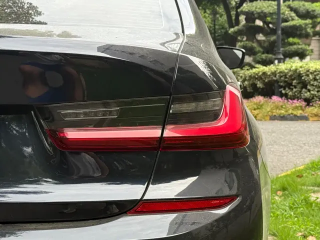 BMW 3 Series — Фото автомобиля 8