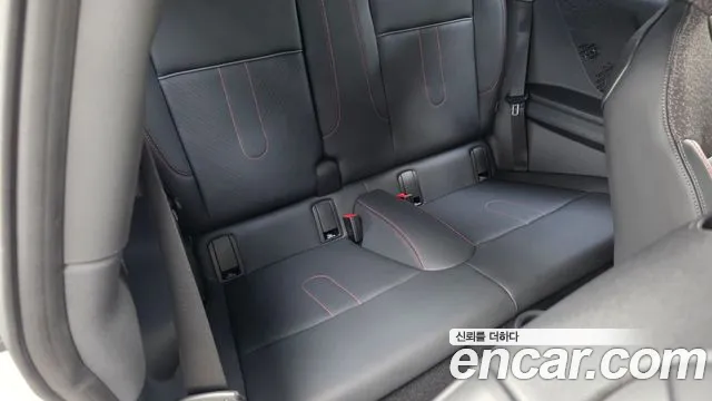 Mini Cooper — Фото автомобиля 12