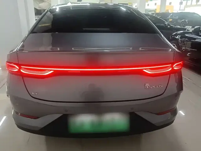 BYD Qin PLUS — Фото автомобиля 5