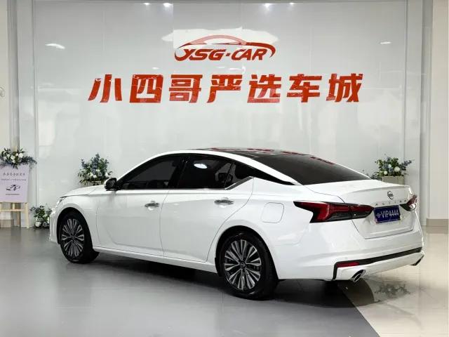 Nissan Teana — Фото автомобиля 2