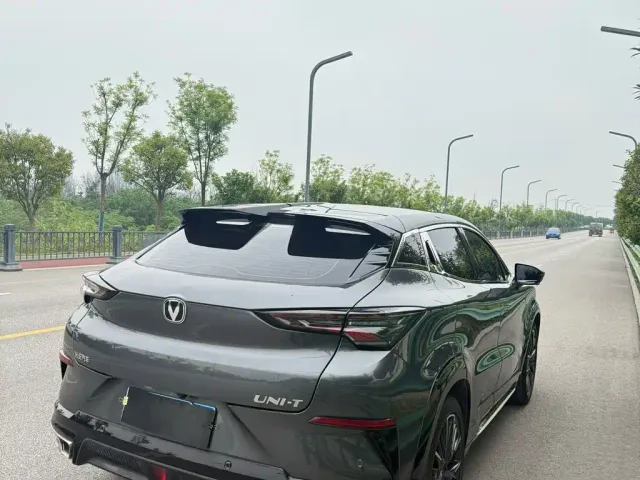 Changan UNI-T — Фото автомобиля 11