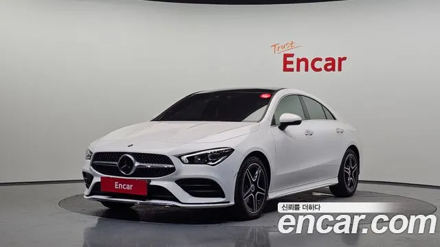 Фотография автомобиля — Mercedes-Benz CLA-Class
