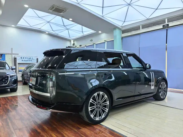 Land Rover Range Rover — Фото автомобиля 20