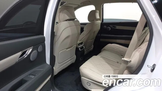 Genesis GV80 — Фото автомобиля 25