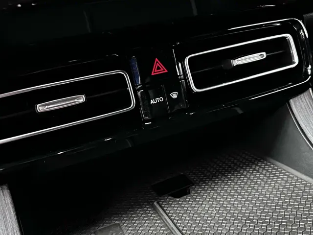 GAC Trumpchi GS8 — Фото автомобиля 24