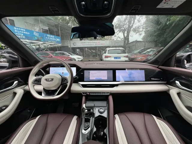 Geely Xingyue L — Фото автомобиля 16