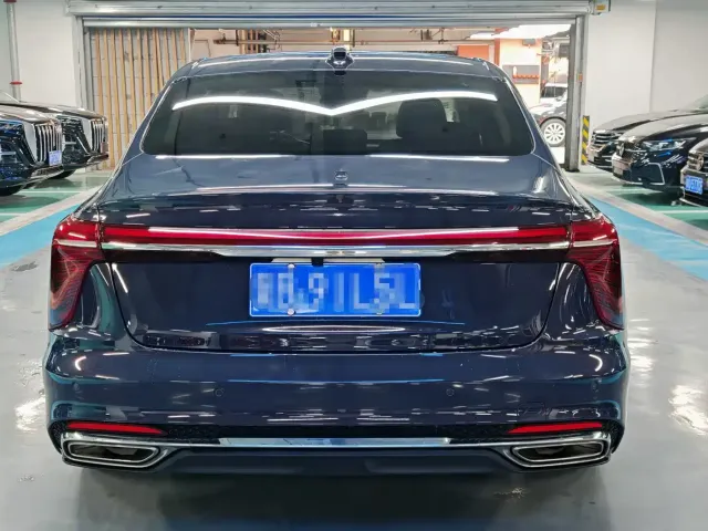 Hongqi H5 — Фото автомобиля 13