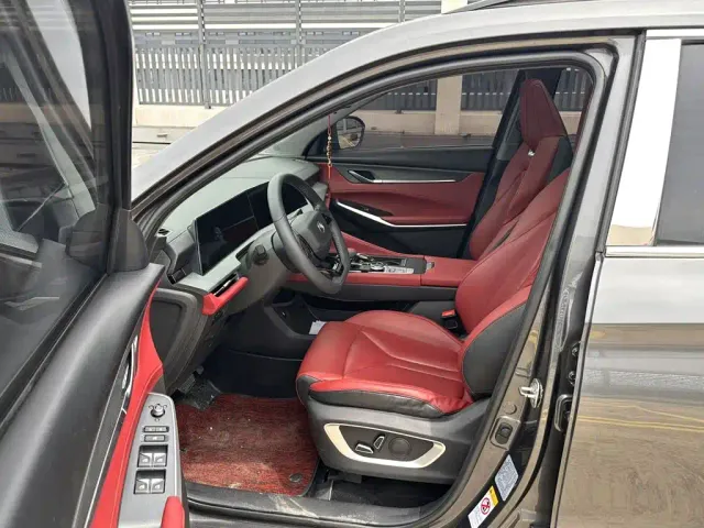 Changan CS75 Plus — Фото автомобиля 14
